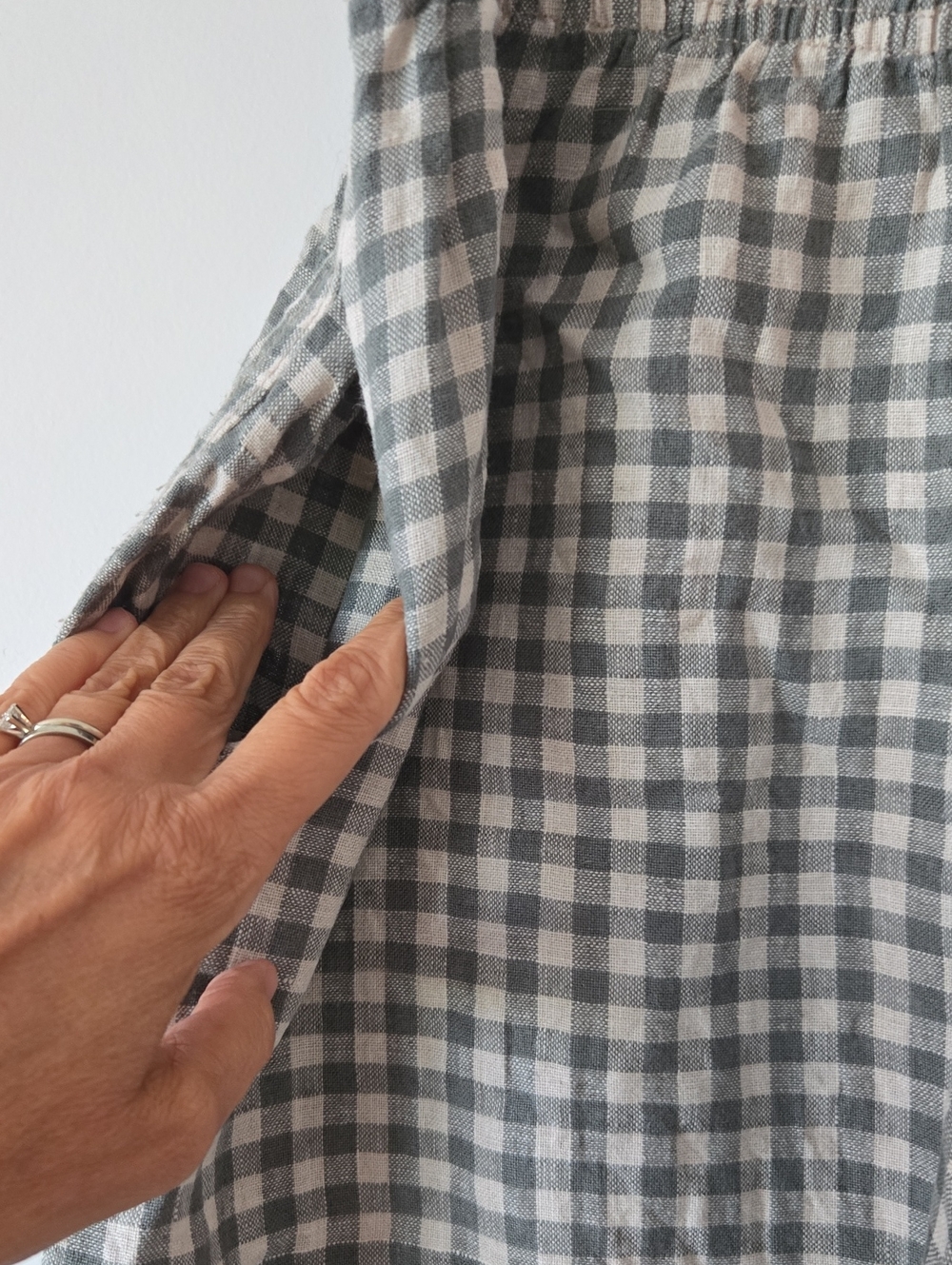 Simply Grey Wide Leg Linen Pants - Picture 3 of 4